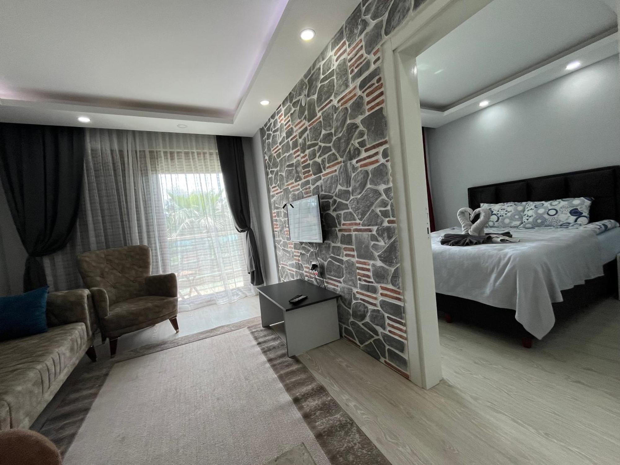 Gardenya Lara Suit Hotel Antalya Dış mekan fotoğraf