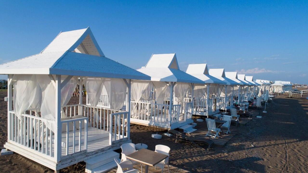 Gardenya Lara Suit Hotel Antalya Dış mekan fotoğraf